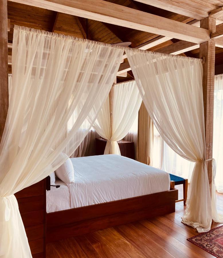 La Coralina Island House Hotel Bocas Town Ngoại thất bức ảnh