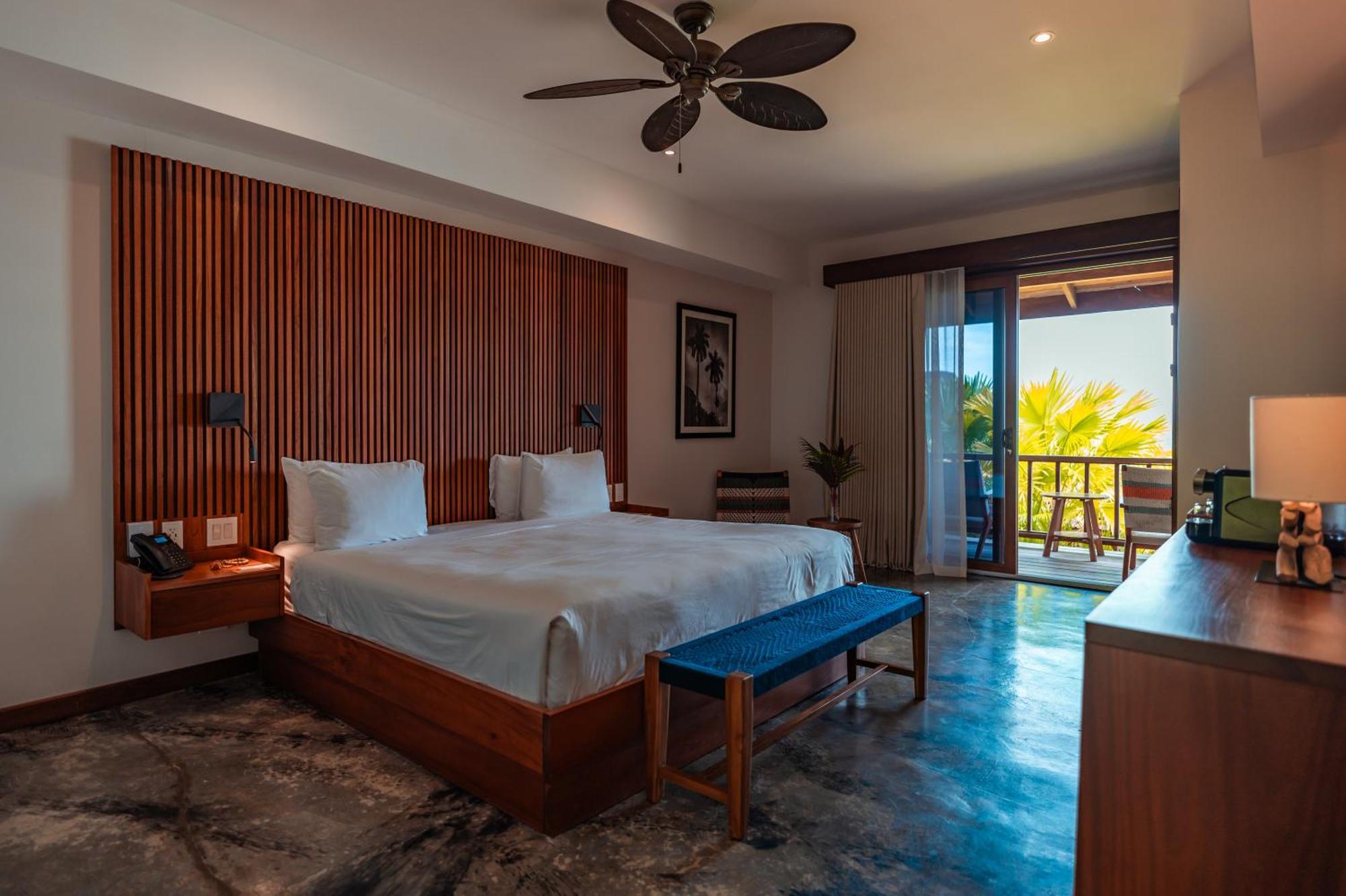 La Coralina Island House Hotel Bocas Town Ngoại thất bức ảnh
